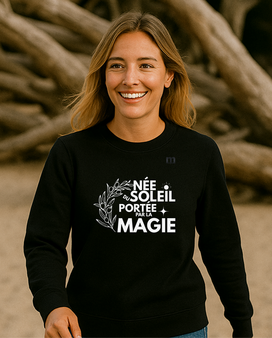 sweat margouilla née sous le soleil portée par la magie